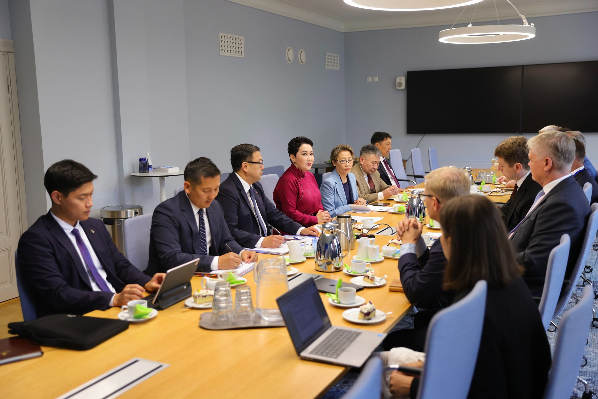 Foreign policy vision presented at ‘Helsinki+50’ conference